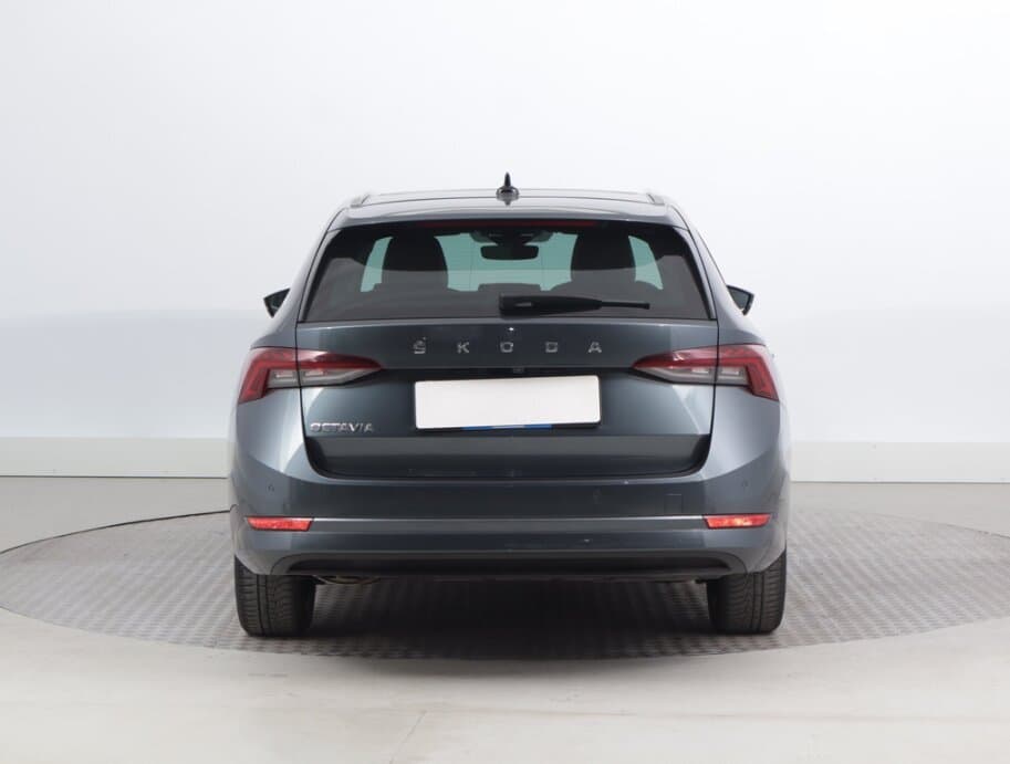 2022 Škoda OCTAVIA - 6