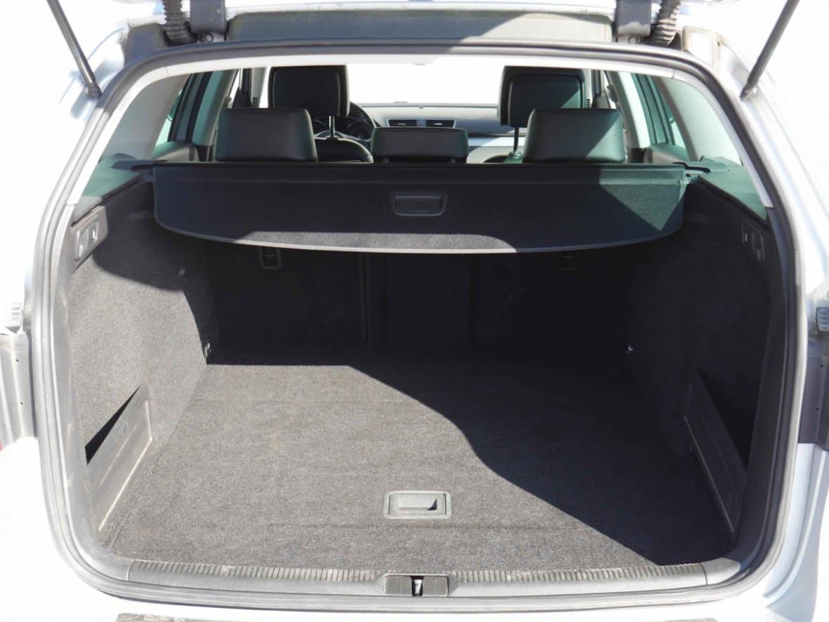 2012 Volkswagen PASSAT - 7