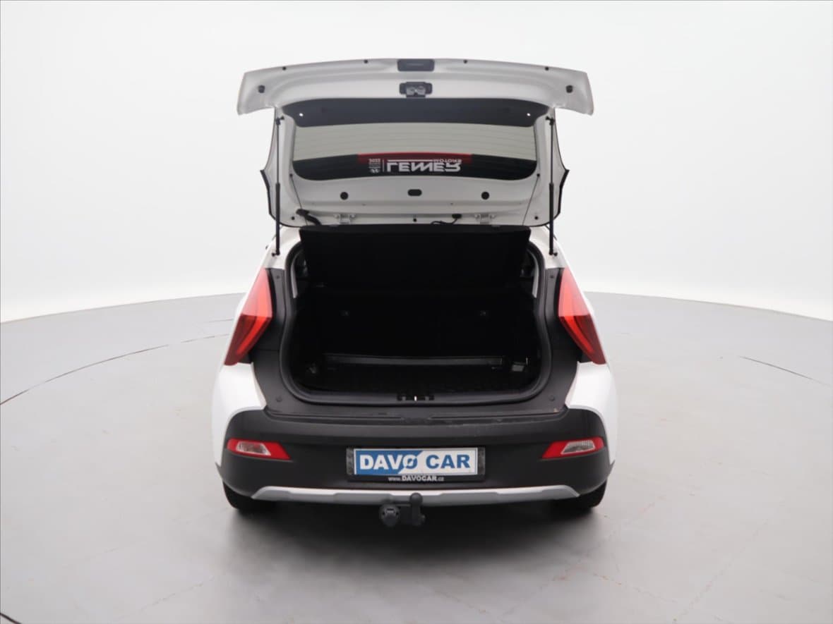 2023 Hyundai BAYON - 8