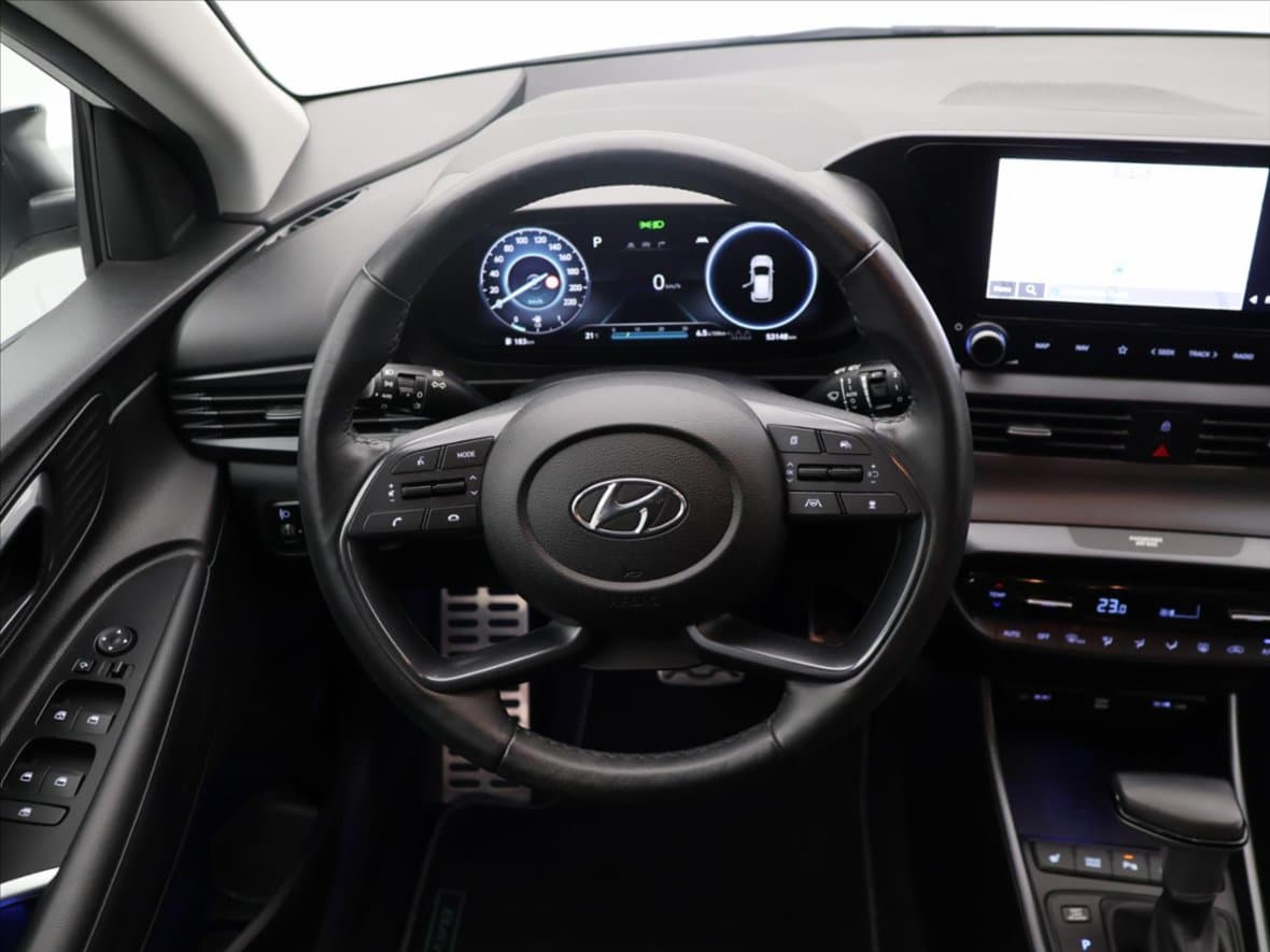 2023 Hyundai BAYON - 18