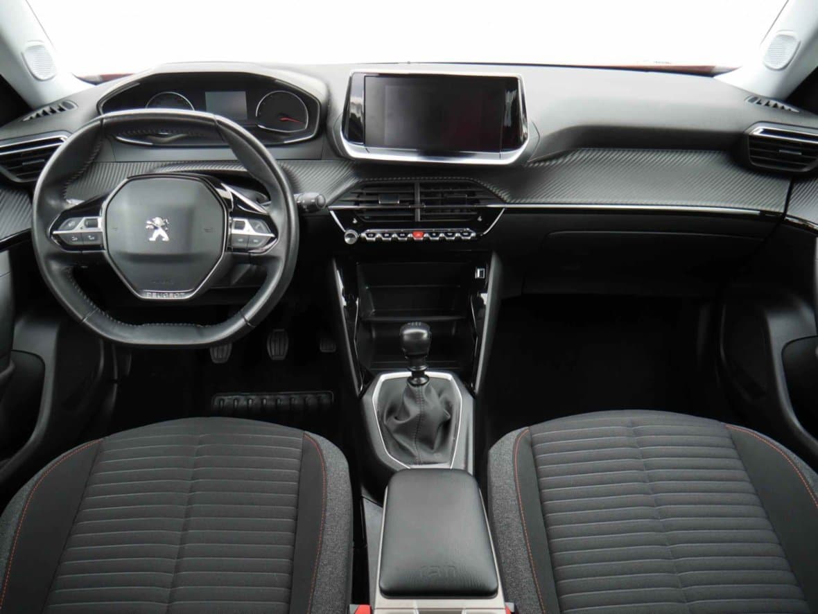 2021 Peugeot 2008 - 8