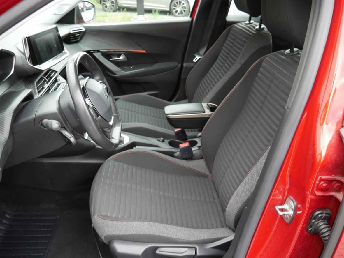 2021 Peugeot 2008 - 9