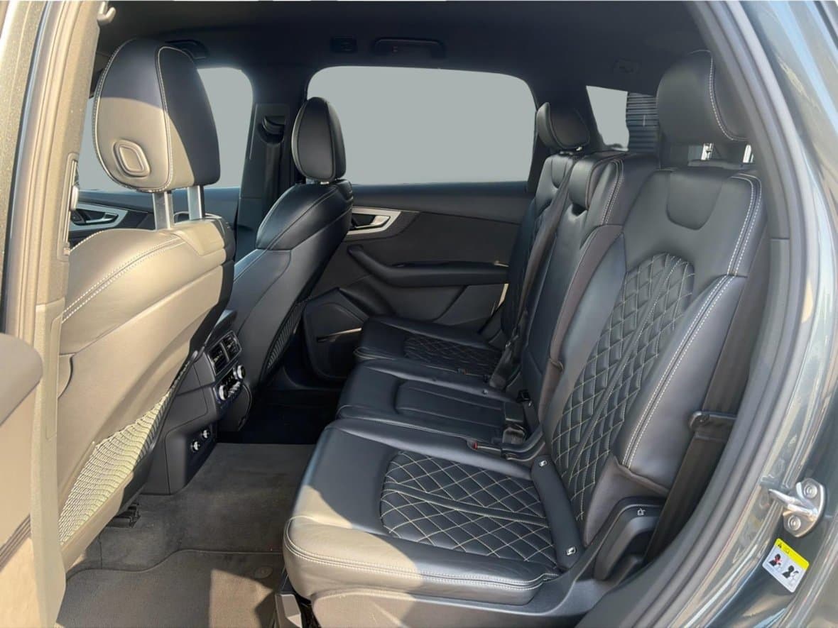 2018 Audi Q7 - 12