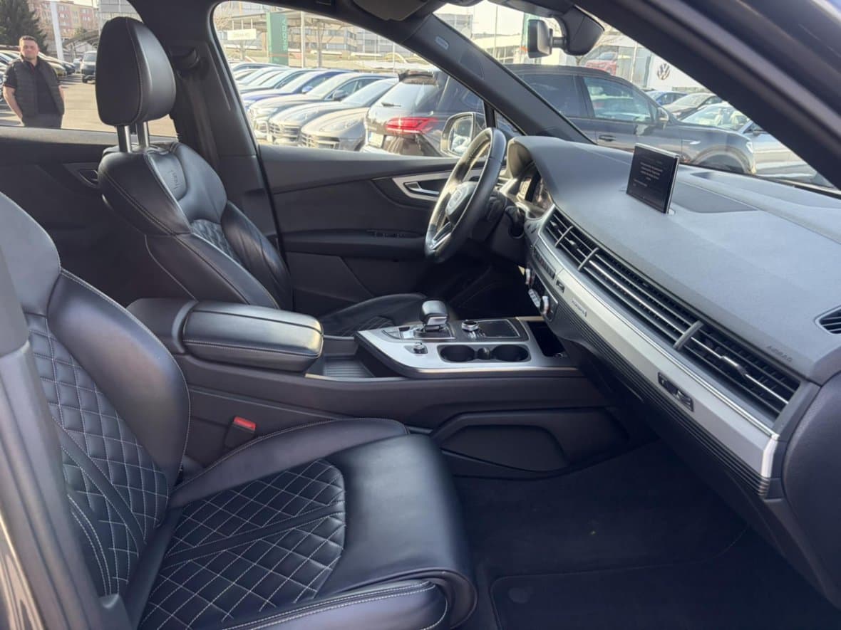2018 Audi Q7 - 17