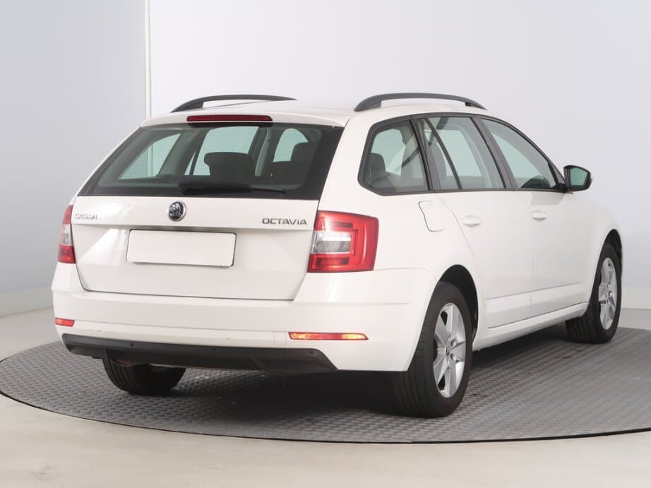 2019 Škoda OCTAVIA - 13
