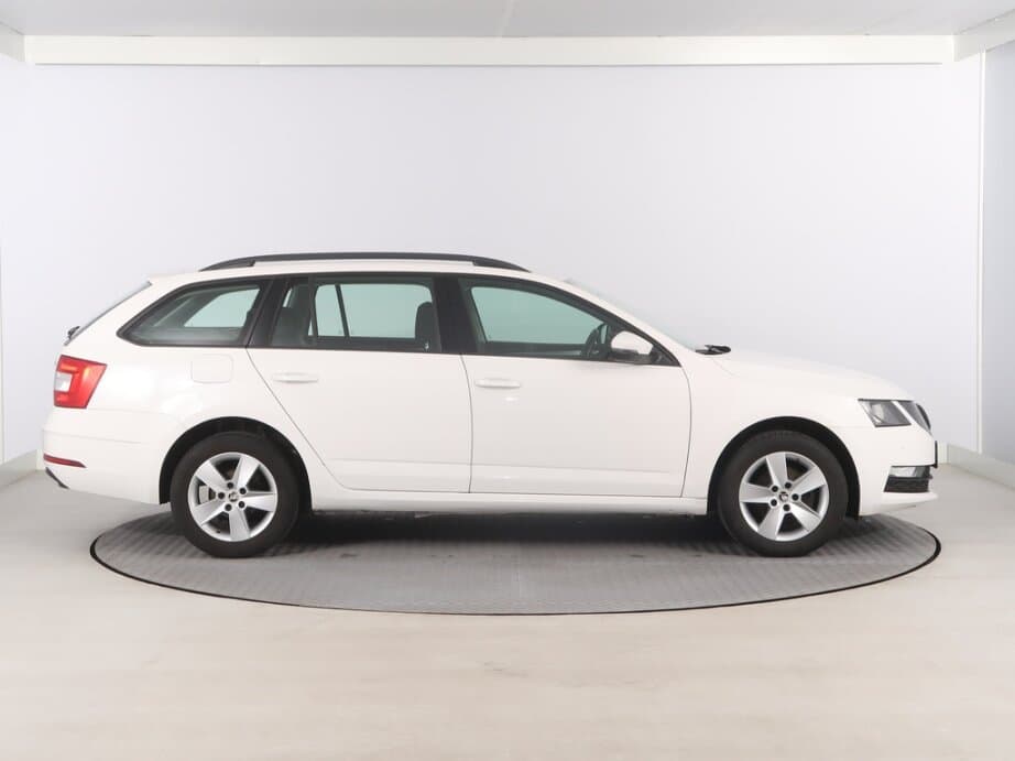 2019 Škoda OCTAVIA - 15