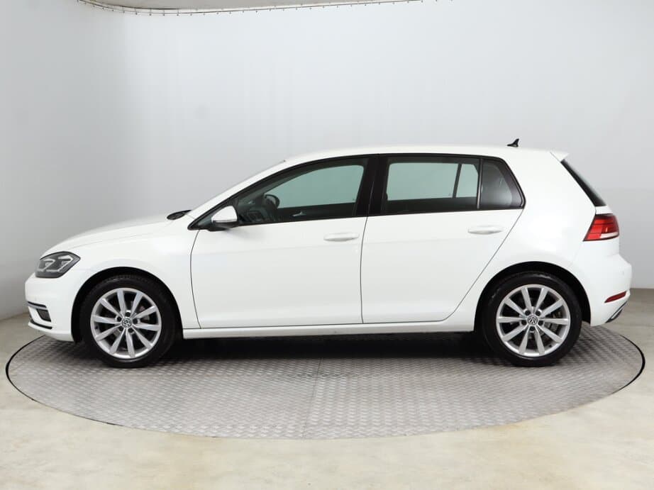2017 Volkswagen GOLF - 4