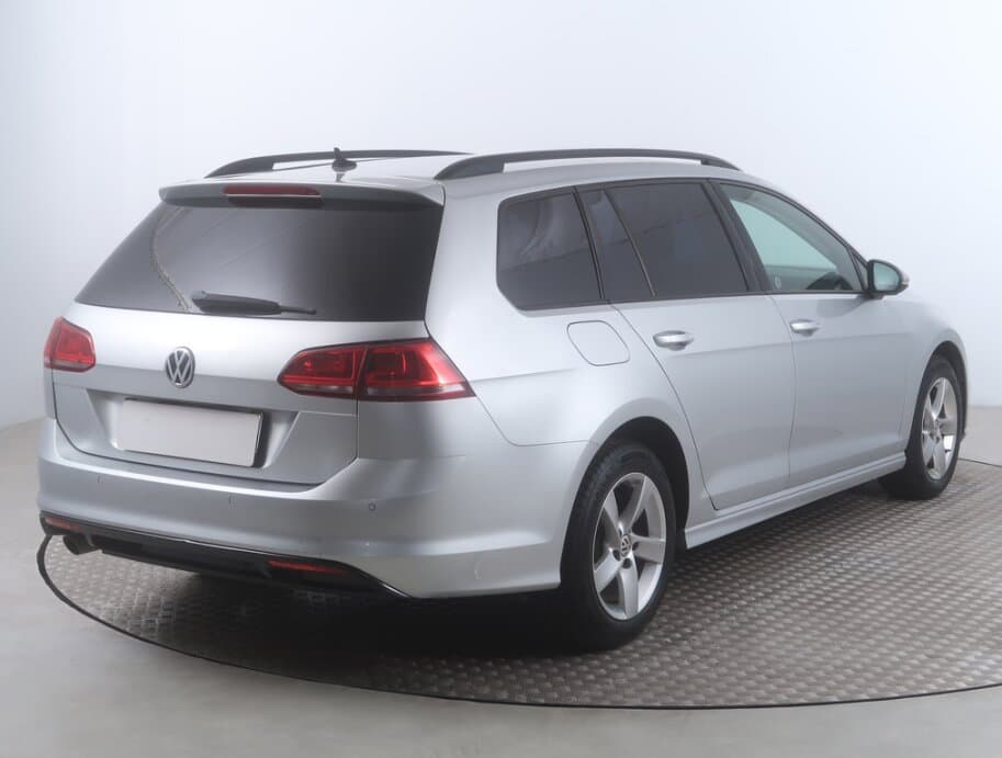 2015 Volkswagen GOLF - 7