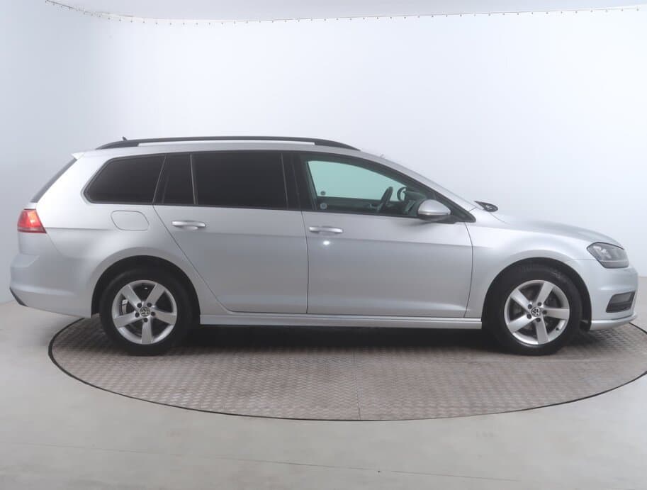 2015 Volkswagen GOLF - 8