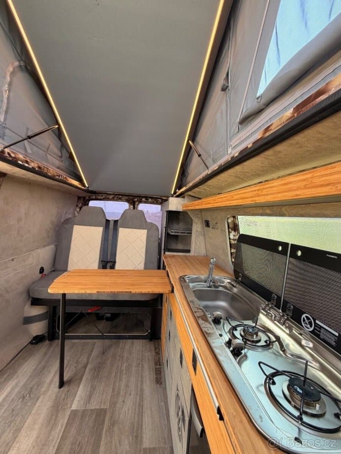 Volkswagen TRANSPORTER - 11