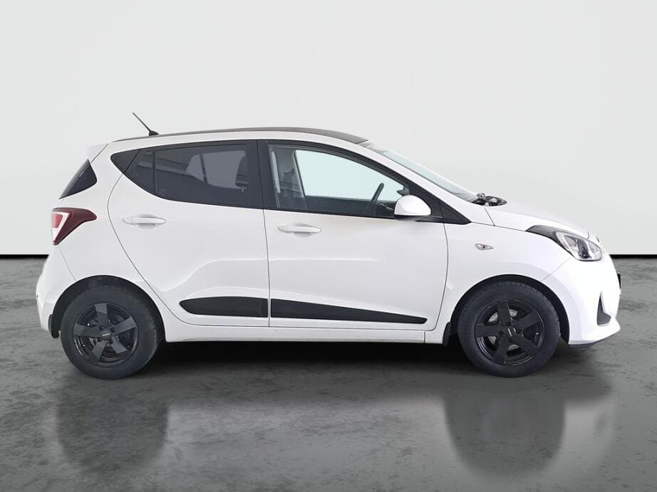 2017 Hyundai i10 - 8
