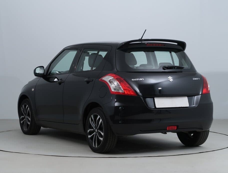 2015 Suzuki SWIFT - 9