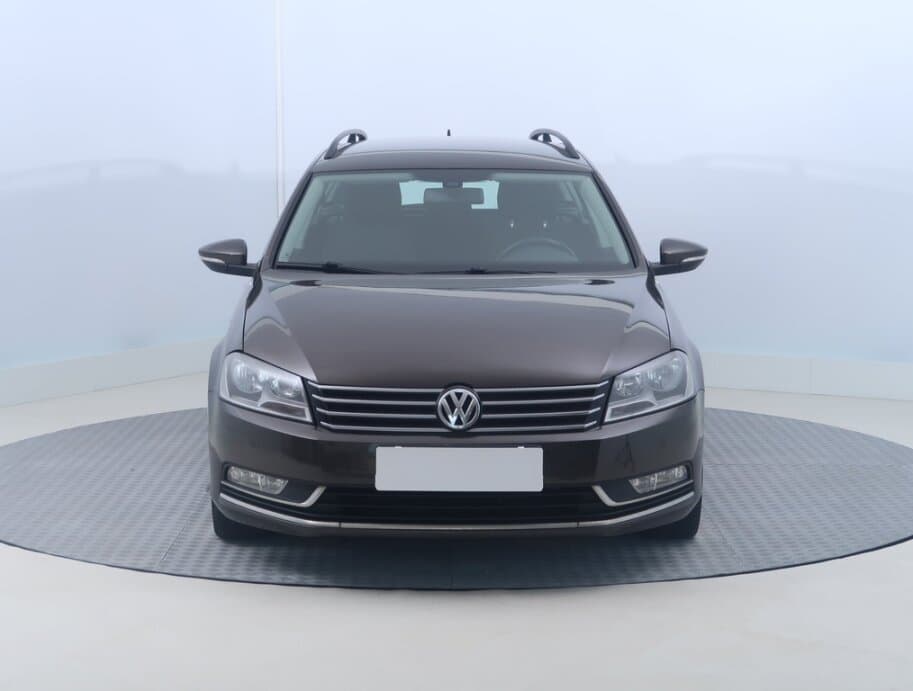2013 Volkswagen PASSAT - 2