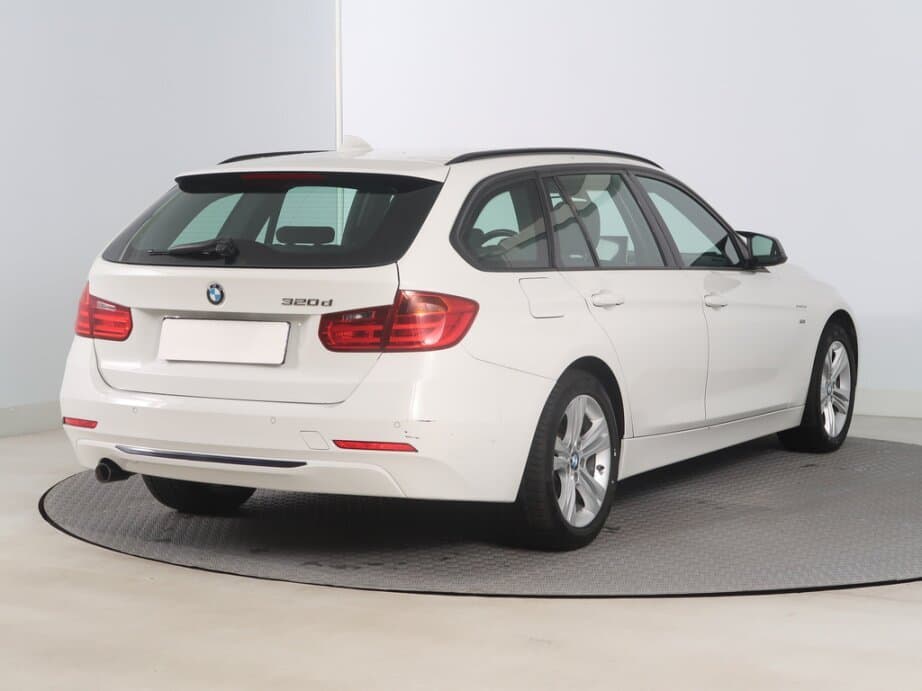 2014 BMW 3-SERIES - 7