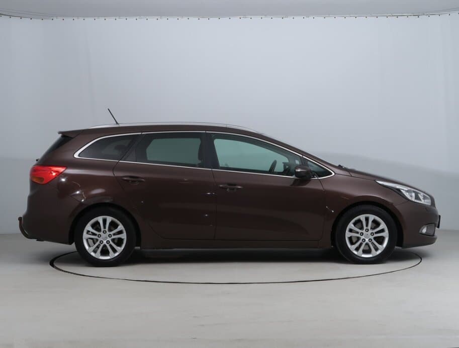 2013 Kia CEE'D - 8