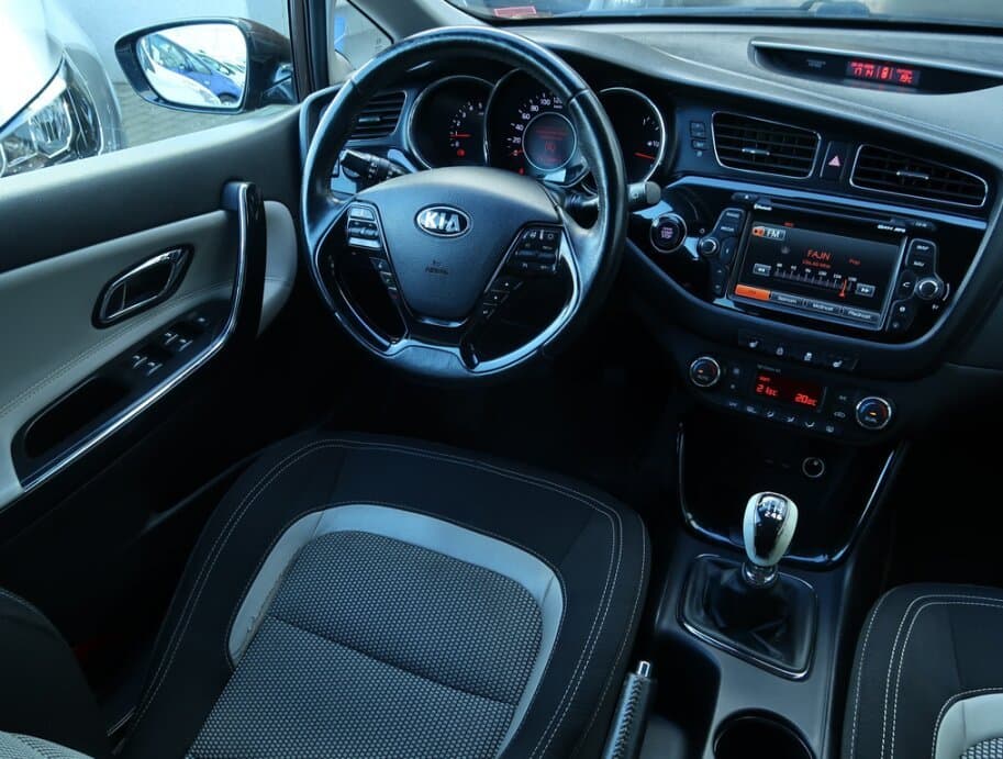 2013 Kia CEE'D - 9