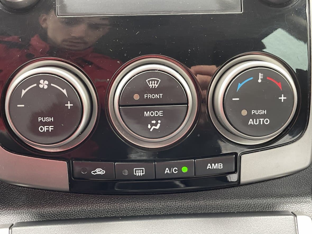 2010 Mazda 5 - 14