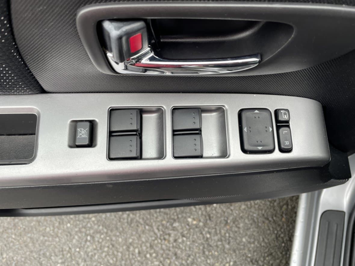 2010 Mazda 5 - 15