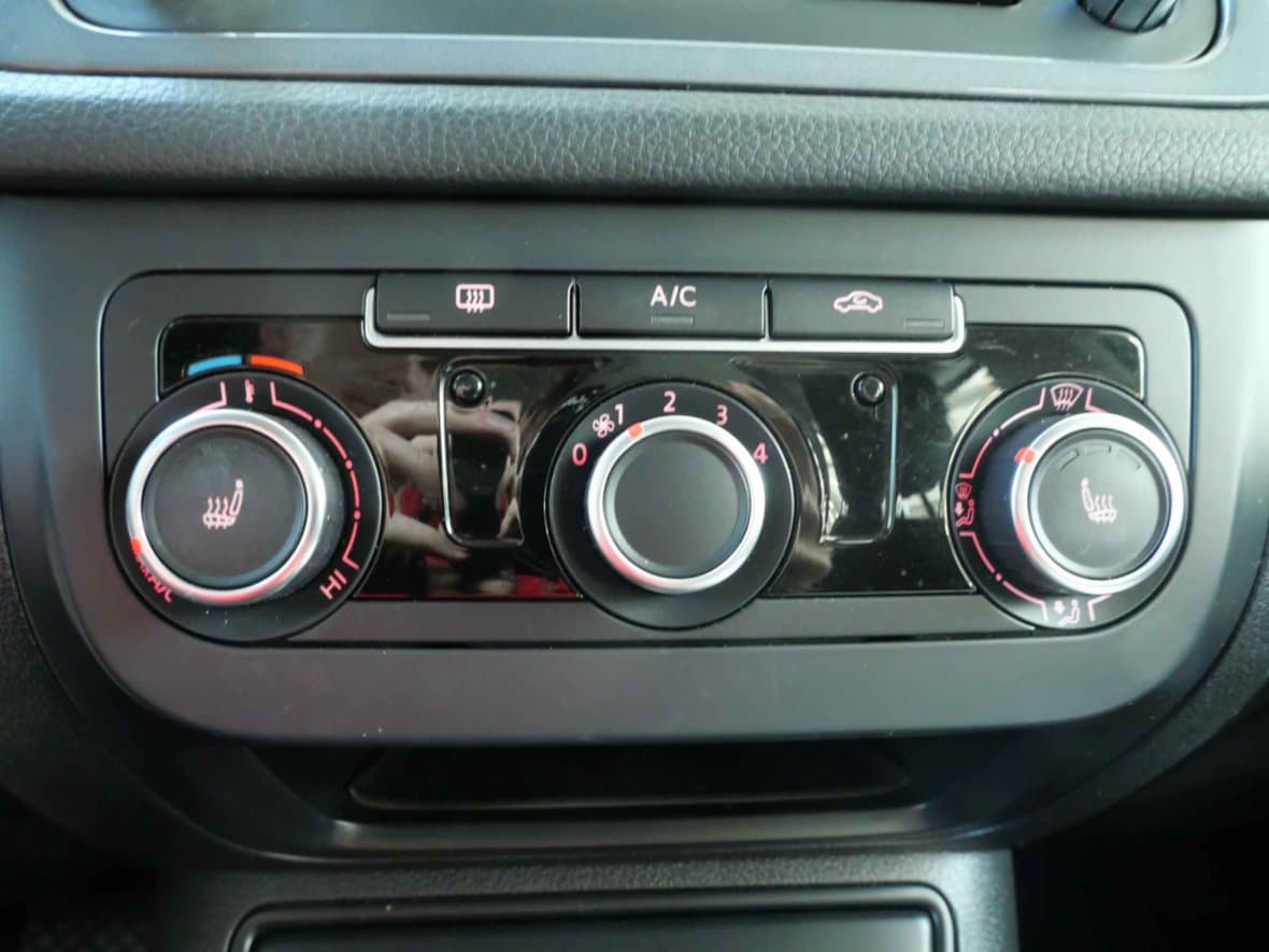2013 Volkswagen TIGUAN - 17