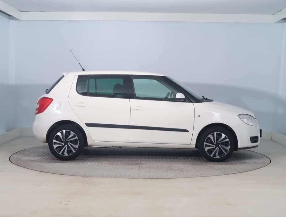 2009 Škoda FABIA - 8