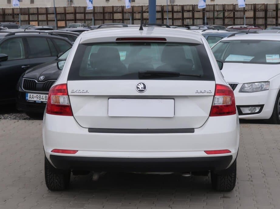 2014 Škoda RAPID - 6