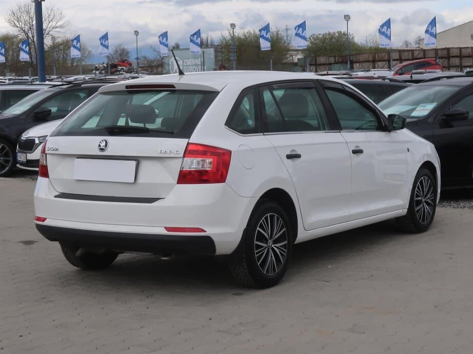 2014 Škoda RAPID - 7