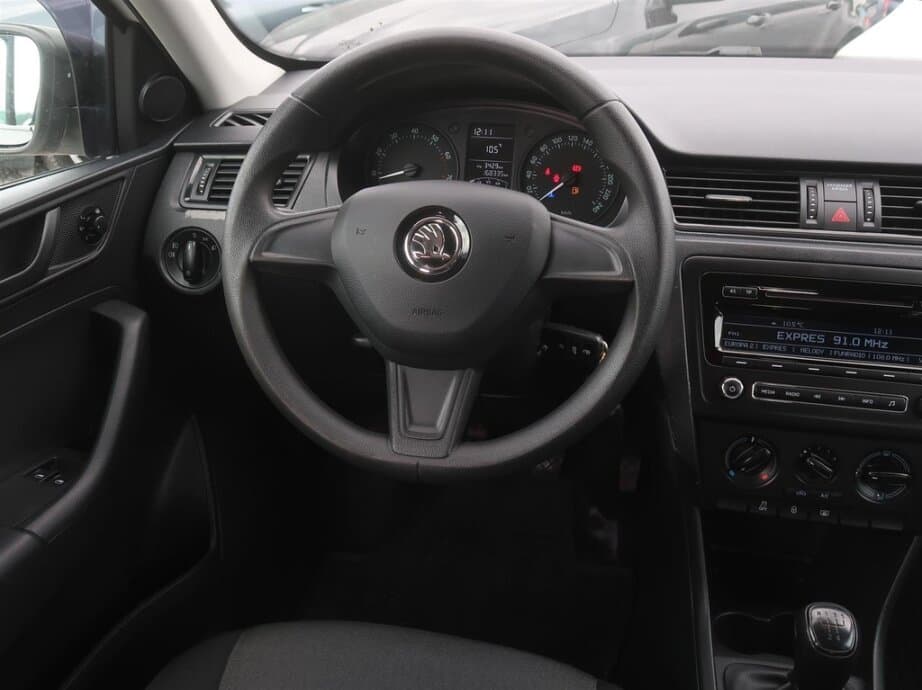 2014 Škoda RAPID - 9