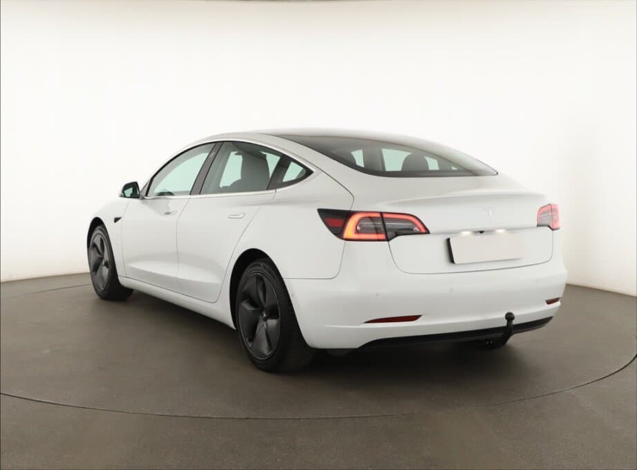 2019 Tesla MODEL 3 - 5