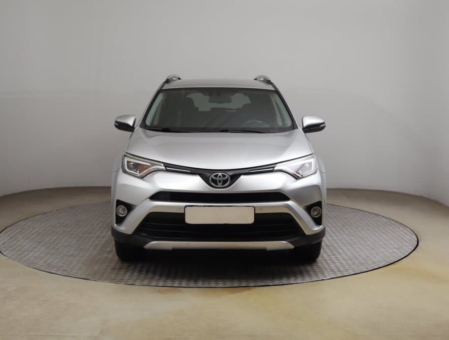 2016 Toyota RAV4 - 2