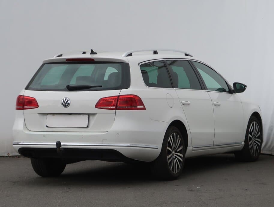 2014 Volkswagen PASSAT - 7
