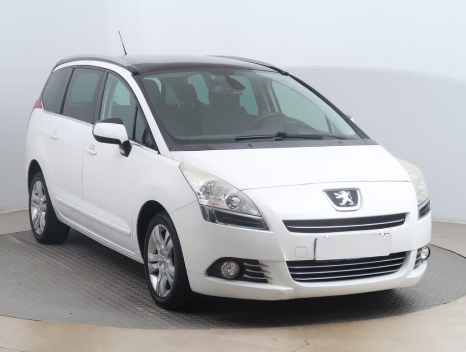 2013 Peugeot 5008