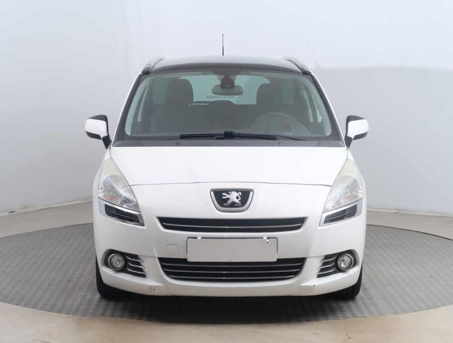 2013 Peugeot 5008 - 2