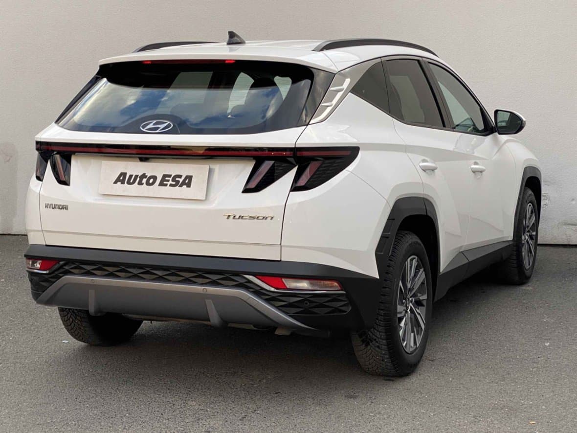 2023 Hyundai TUCSON - 4
