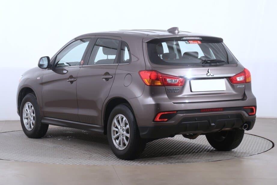 2018 Mitsubishi ASX - 5