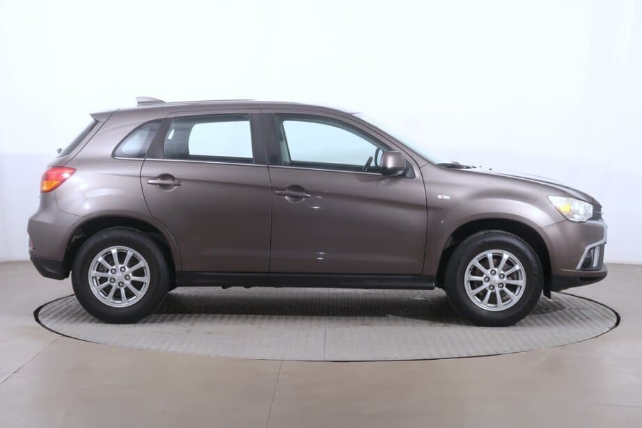 2018 Mitsubishi ASX - 8