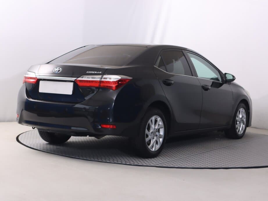 2016 Toyota COROLLA - 7