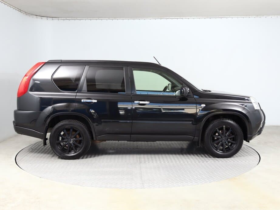 2013 Nissan X-TRAIL - 8