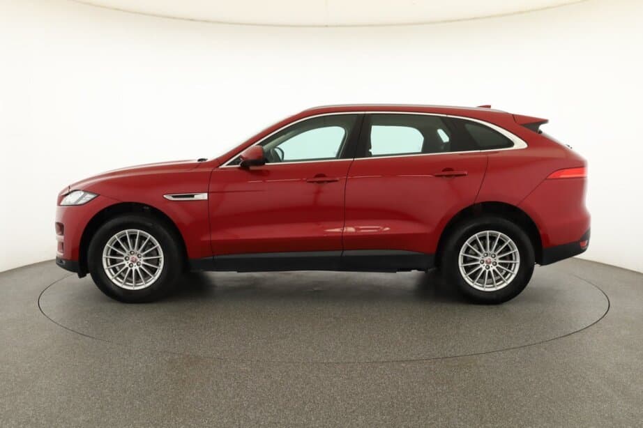 2016 Jaguar F-Pace - 4