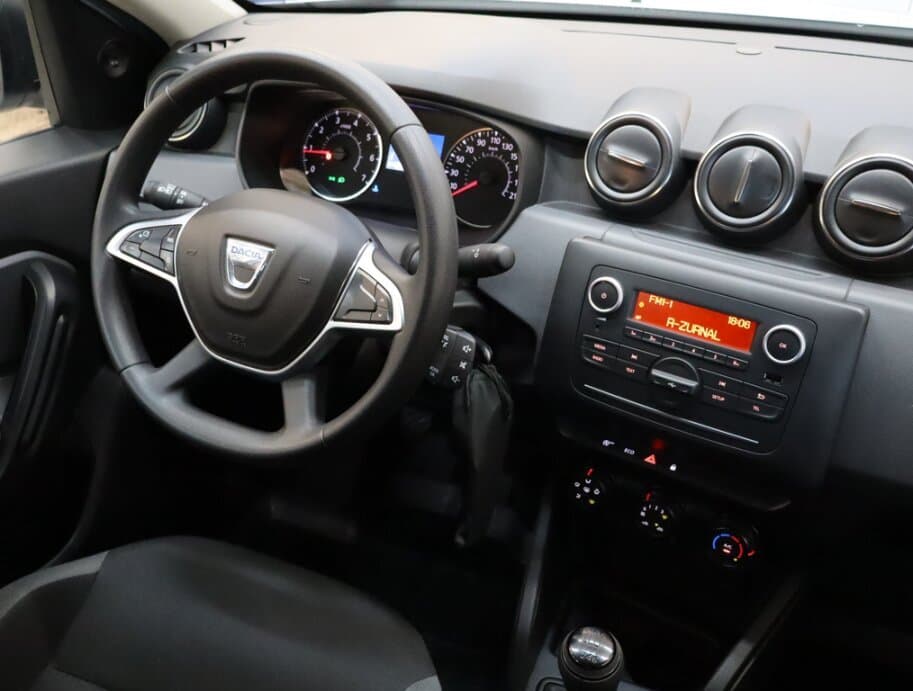 2020 Dacia DUSTER - 9
