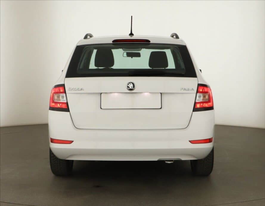 2018 Škoda FABIA - 6