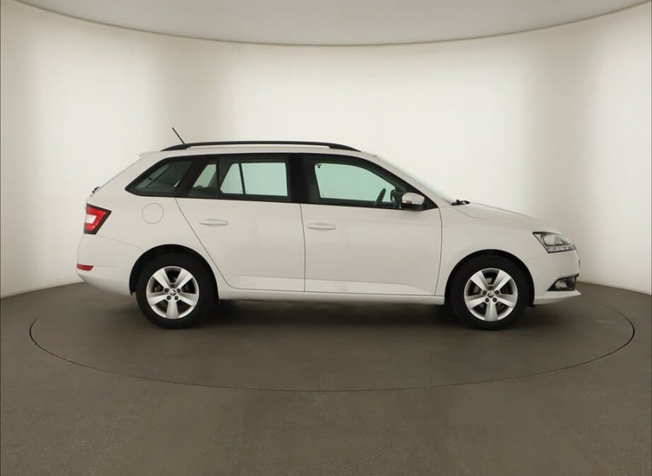 2018 Škoda FABIA - 8