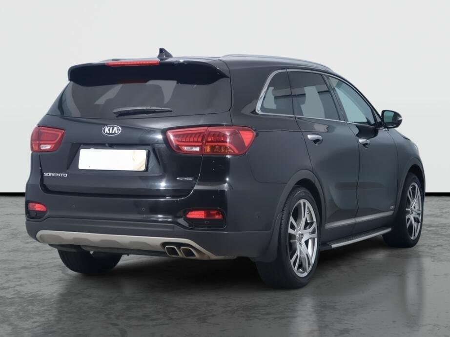 2019 Kia SORENTO - 7