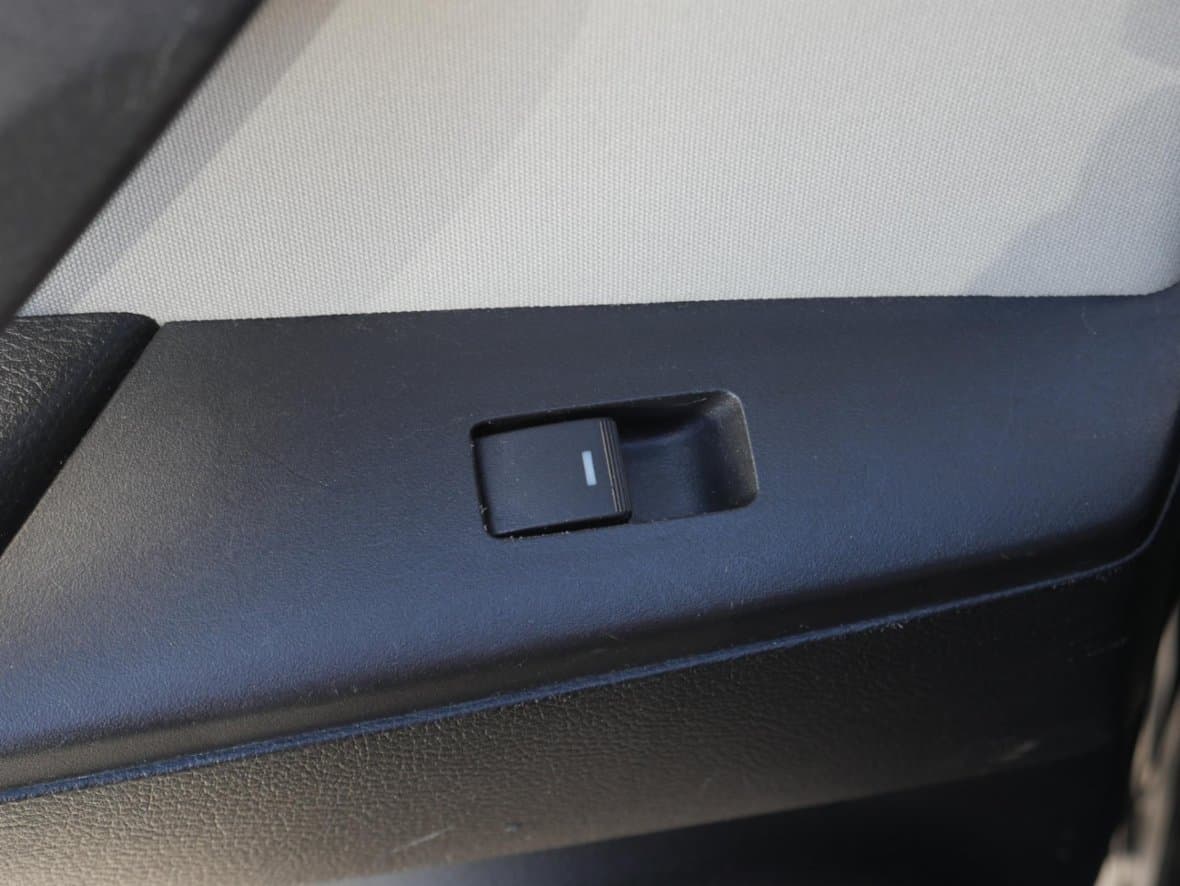 2010 Mazda 3 - 12
