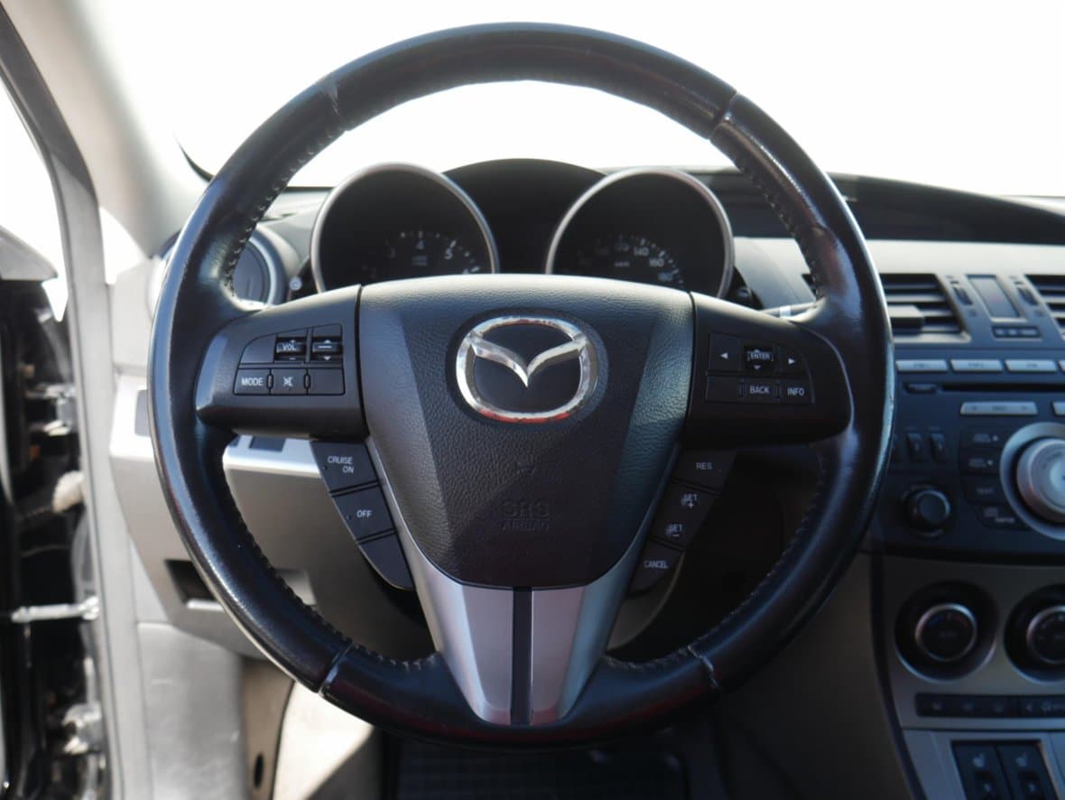 2010 Mazda 3 - 15