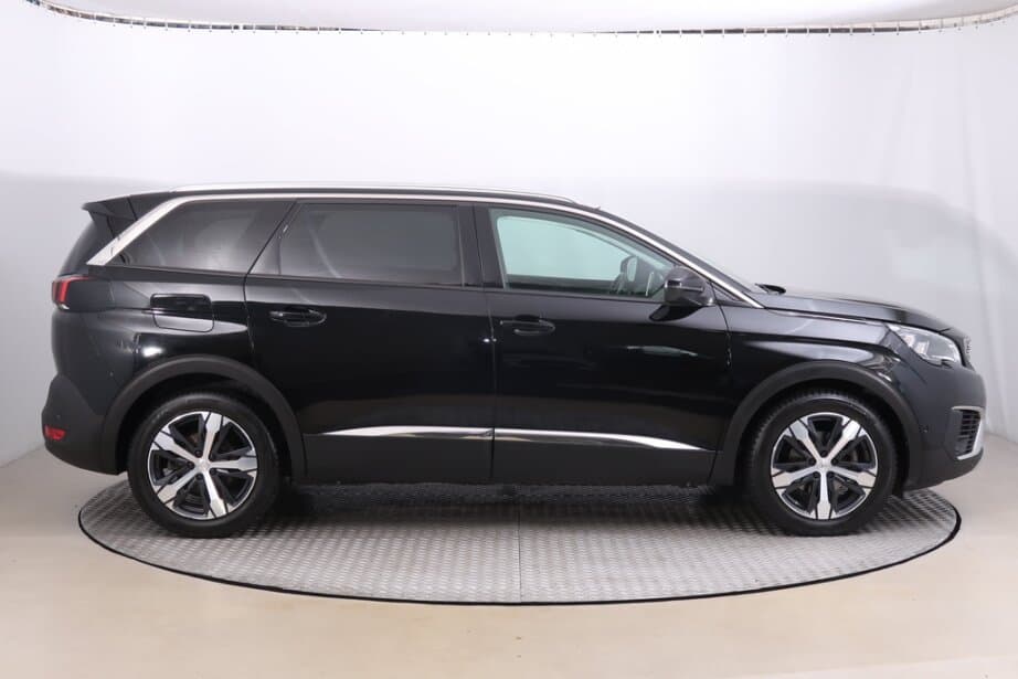 2019 Peugeot 5008 - 8