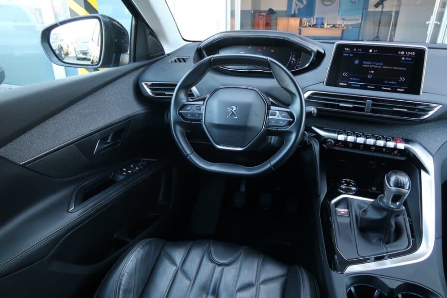 2019 Peugeot 5008 - 9