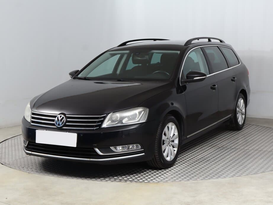 2012 Volkswagen PASSAT - 3