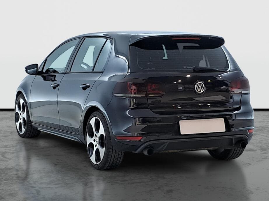 2010 Volkswagen GOLF - 5