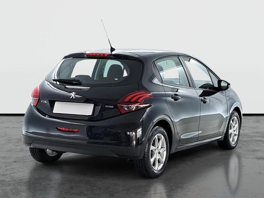 2016 Peugeot 208 - 13