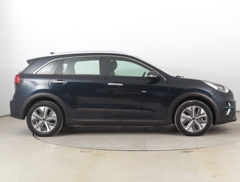 2020 Kia NIRO - 8